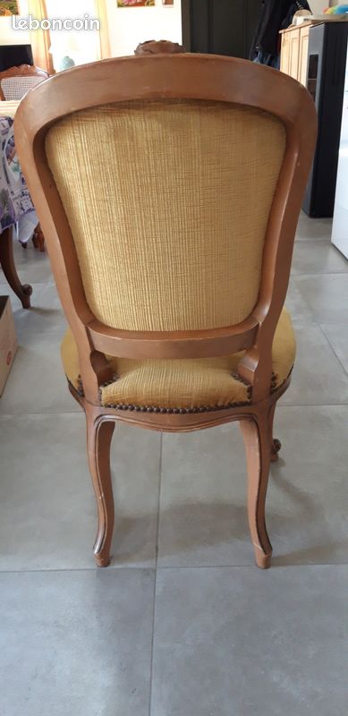 Série de 4 chaises de style Louis XV en bois, velours et cannage - Ameublement