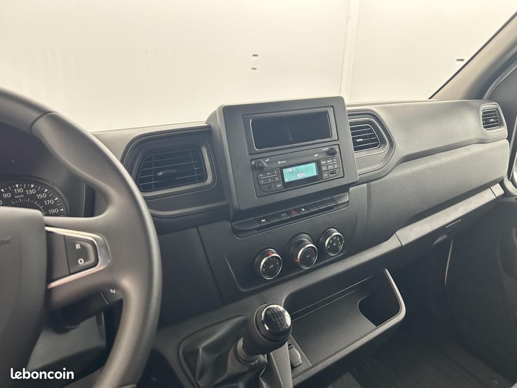 Renault Master FOURGON FGN TRAC F3500 L2H2 BLUE DCI 135 CONFORT (image 12)