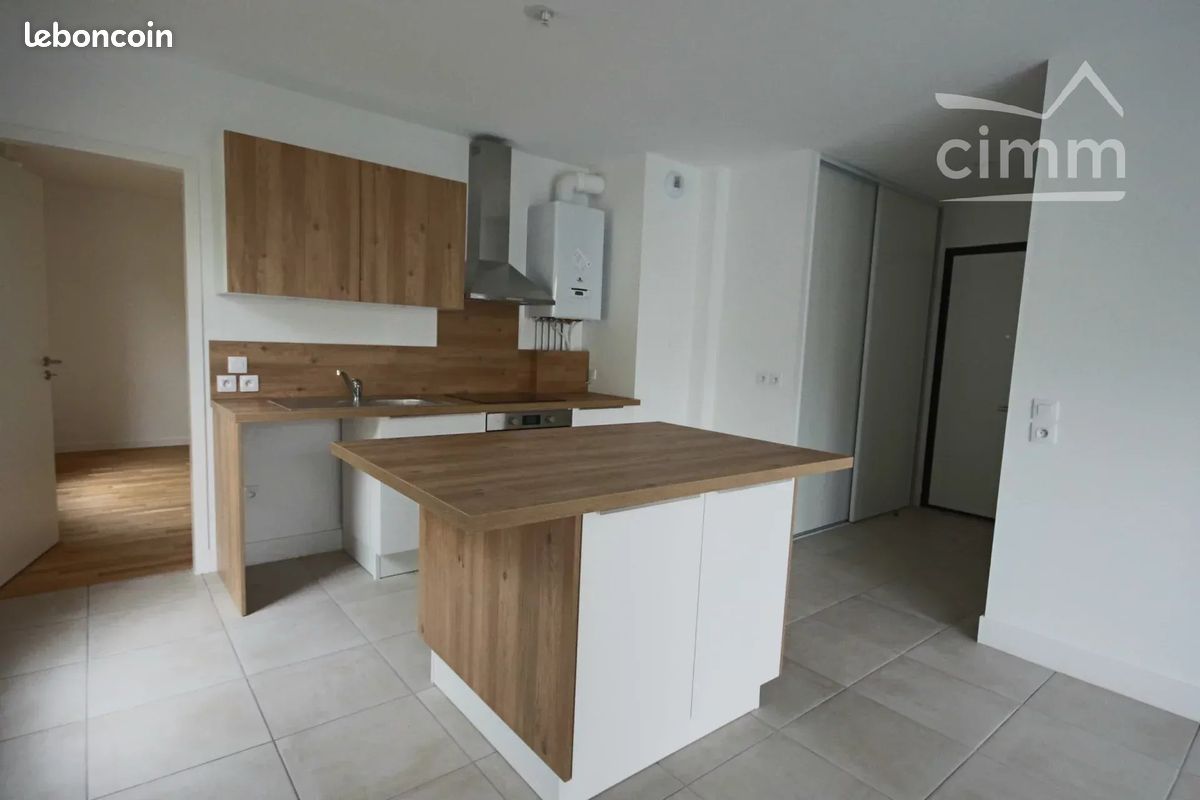 Appartement 2 pièces 42 m² · à Bernin · 42 m² · 856 €/mois