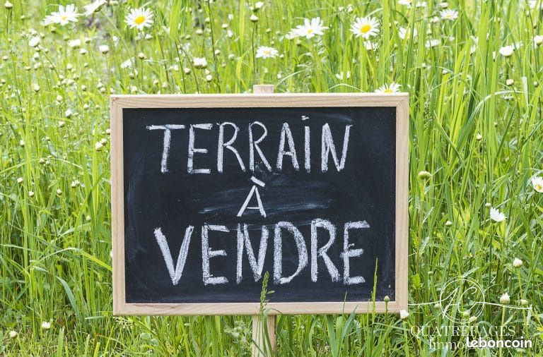 Terrain 1781 m² · à Laval-Pradel · 1 781 m² · 55 000 €