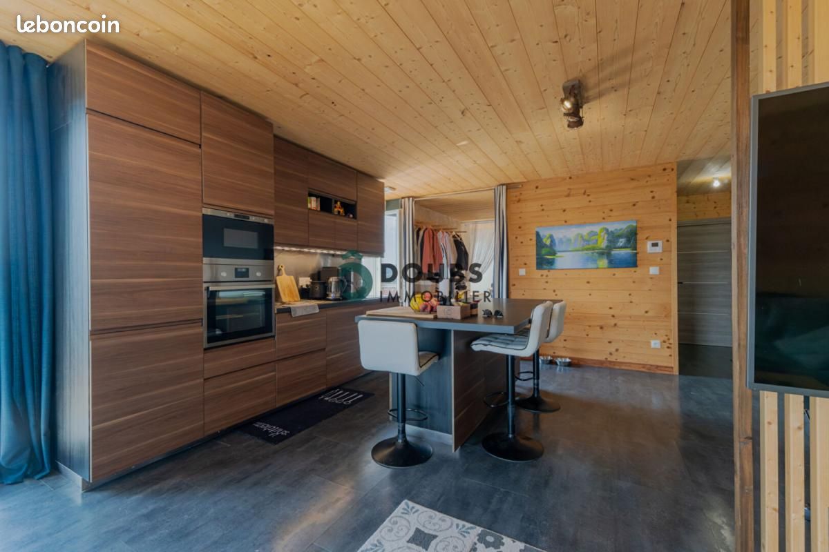 Appartement 2 pièces 55 m² · à Orchamps-Vennes · 55 m² · 198 000 €