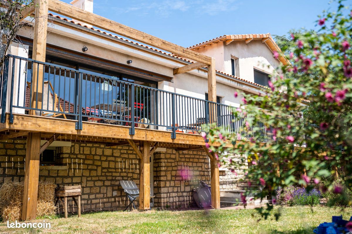 Maison 6 pièces 229 m² · à Poitiers · 229 m² · 598 000 €