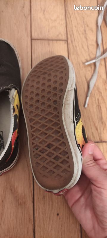 Vans enfant 32 motif flamme – petit prix 🔥 (image 2)