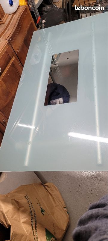 Table (image 1)