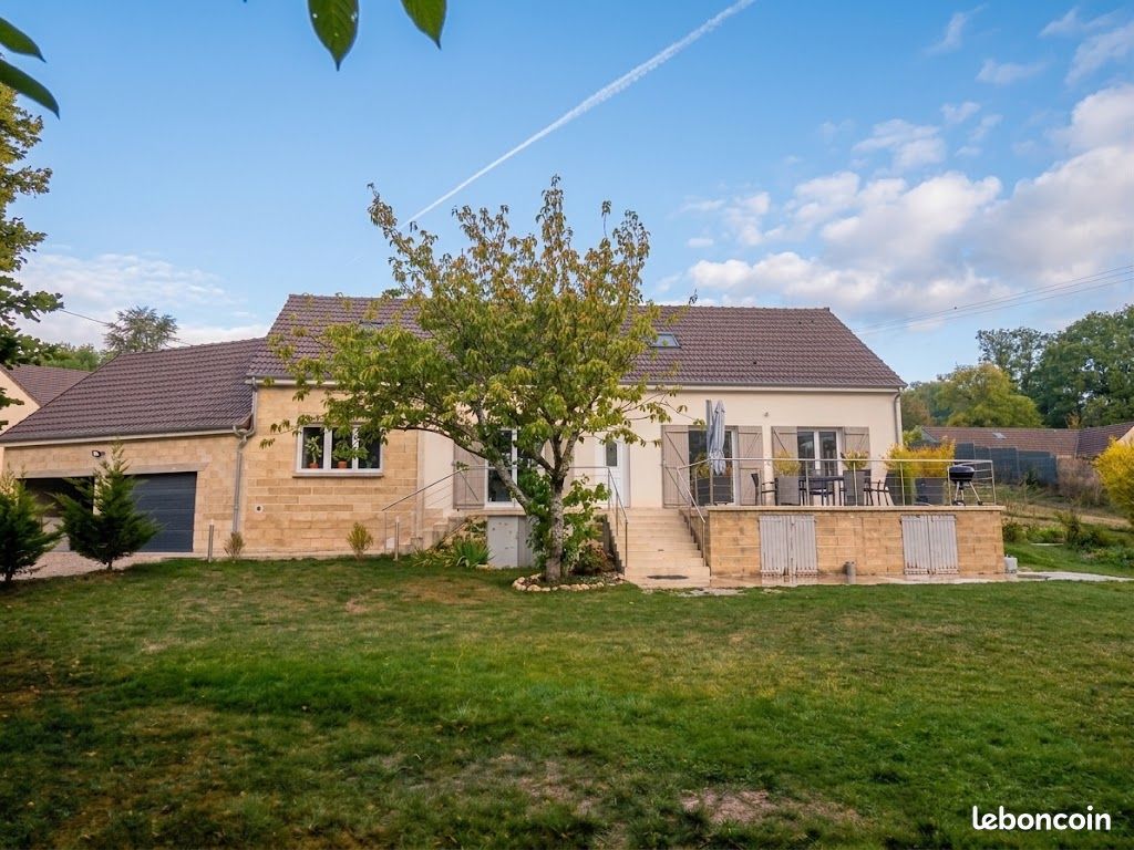 Maison 6 pièces 169 m² · à Germaine · 168,5 m² · 390 000 €