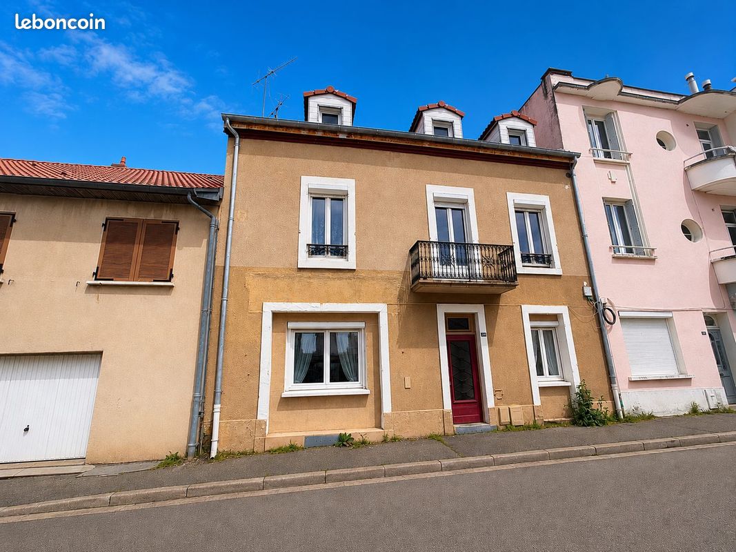 Immeuble 220 m² · à Vichy · 220 m² · 299 000 €