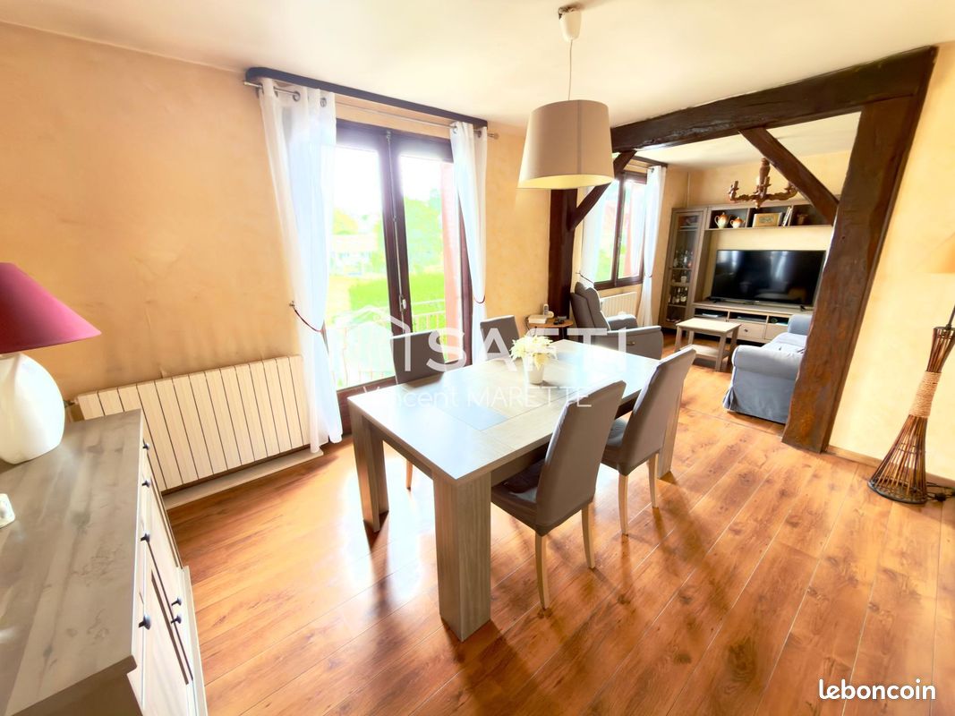 Maison 6 pièces 100 m² · à Saint-Maximin · 100 m² · 248 000 €