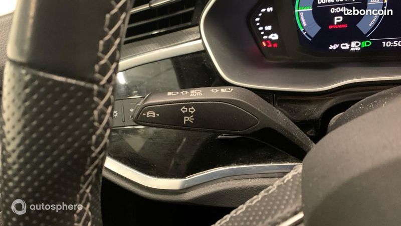 Audi Q3 45 TFSI e 245ch S line S tronic 6 (image 23)