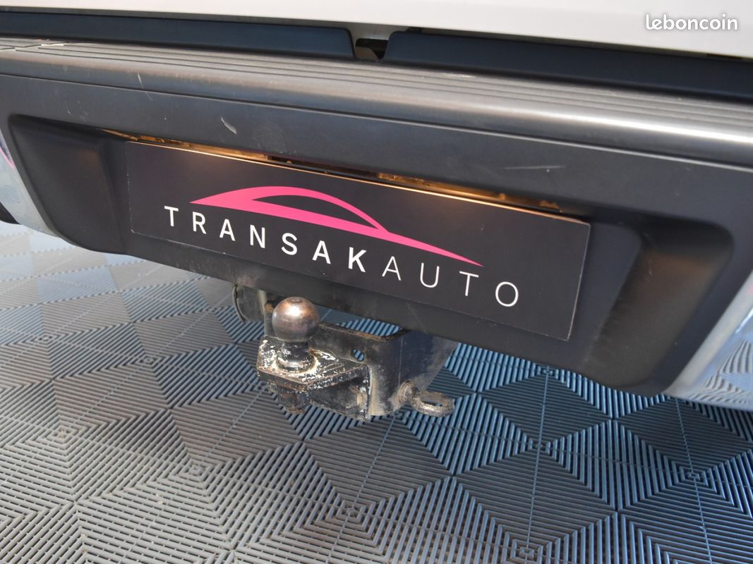 Isuzu d-max 2.5 4x4 crew cab quasar (image 25)