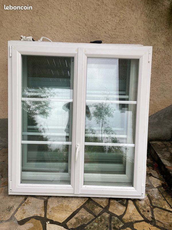Fenêtre 2 vantaux pvc double vitrage (image 1)