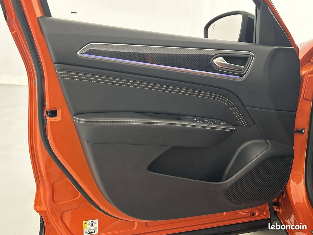 RENAULT Arkana E-Tech hybride 145 - 22 Engineered (image 11)