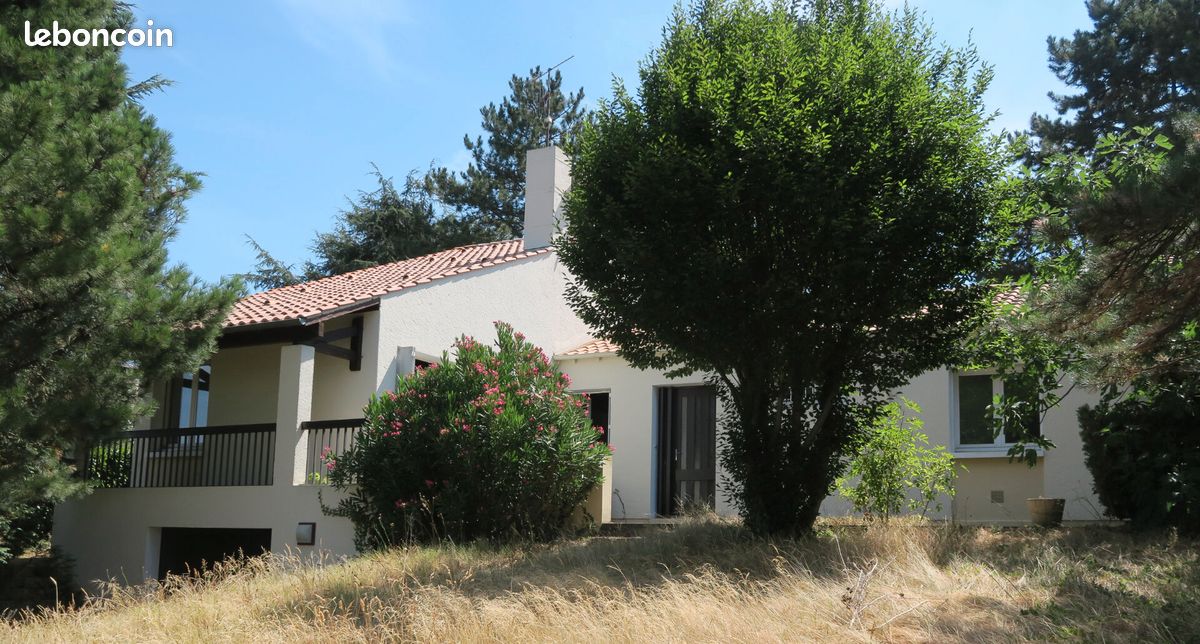 Maison 6 pièces 152 m² · à Buxerolles · 152 m² · 255 000 €