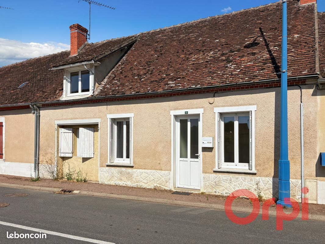 Maison 3 pièces 70 m² · à Le Veurdre · 70 m² · 77 000 €