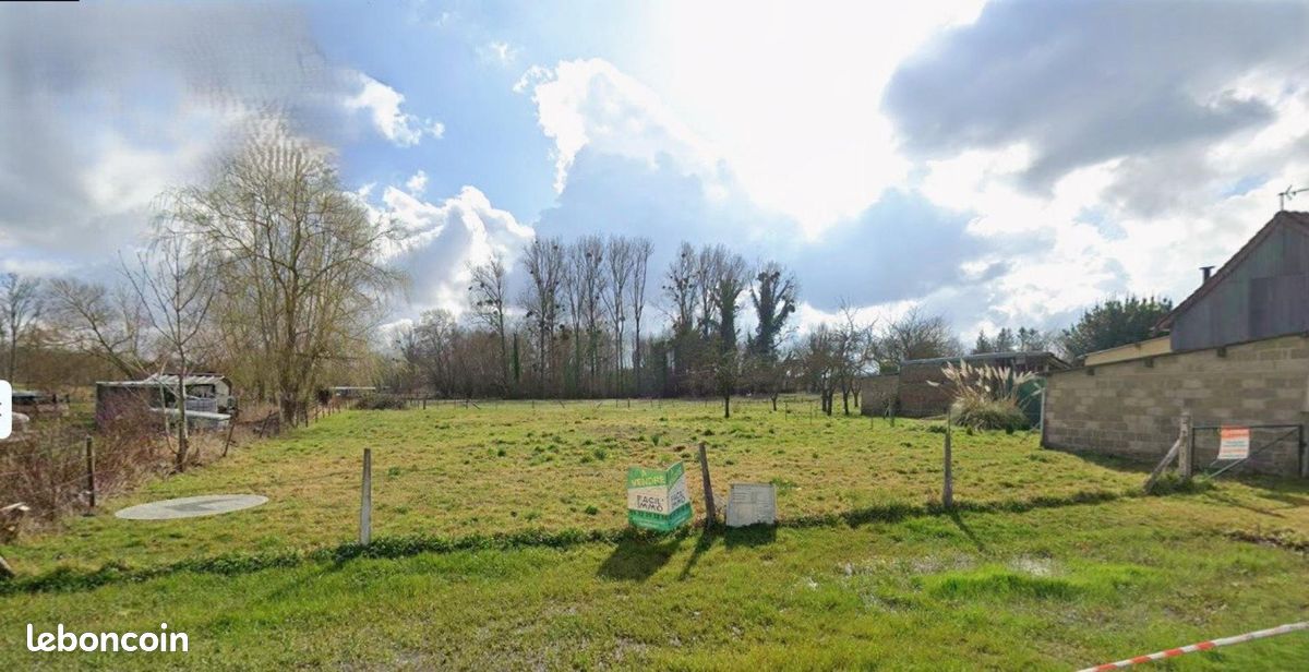 Terrain 1278 m² · à Yzeux · 1 278 m² · 40 000 €