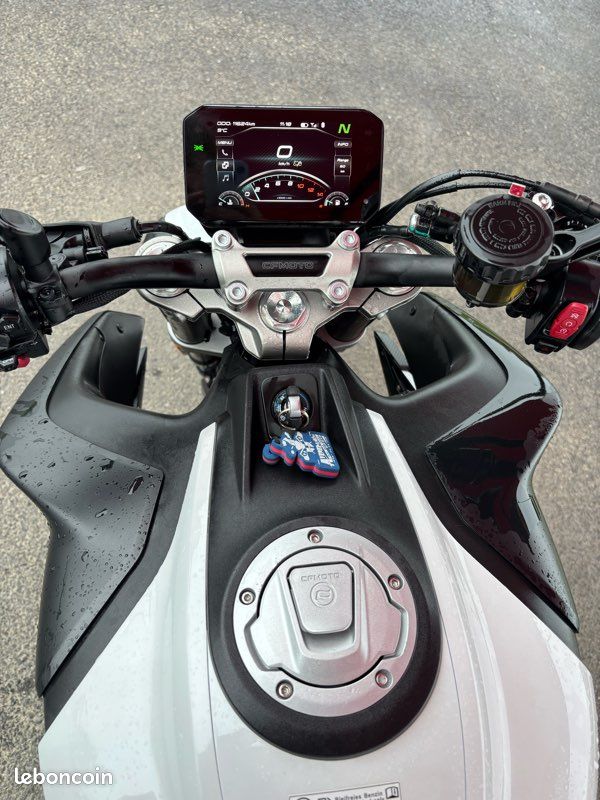 Cf moto - 450 nk (a2) - 2024 - Motos