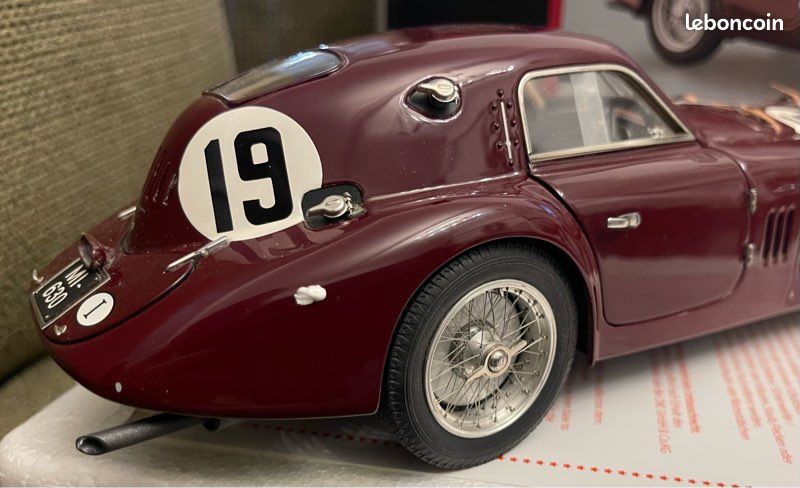 AT749 CMC 1/18 Moteur Miniature Alfa Romeo 8C 2900B Engine 1938 Ref M-131 Tbe EUR 299,99 - FR