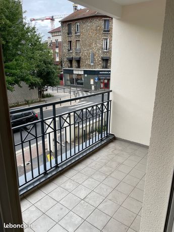 https://img.leboncoin.fr/api/v1/lbcpb1/images/d8/05/9f/d8059f37be6265c1ea160149b9324d788606b97c.jpg?rule=ad-image