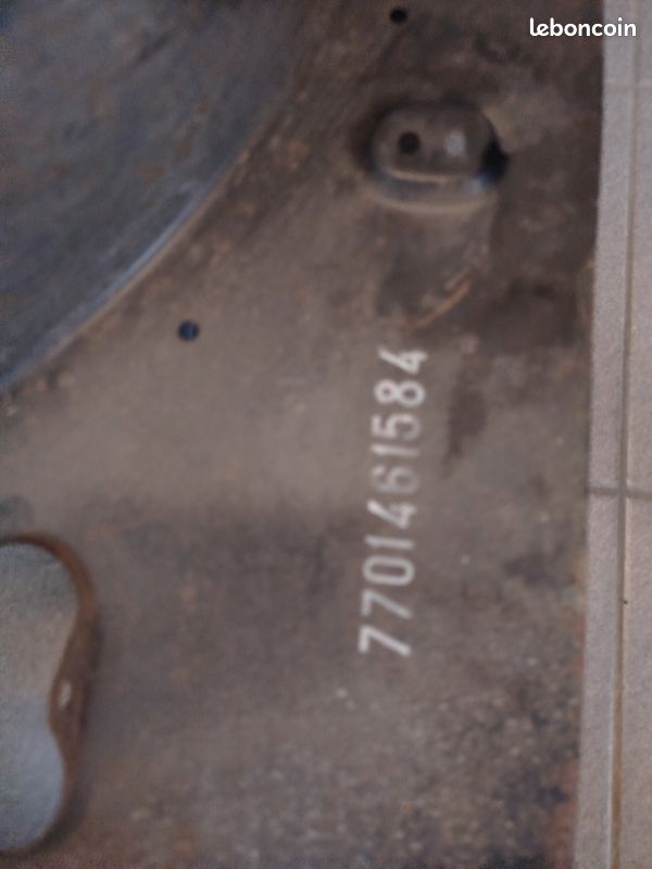Doublure d'aile arrière gauche Renault 18 break (image 3)