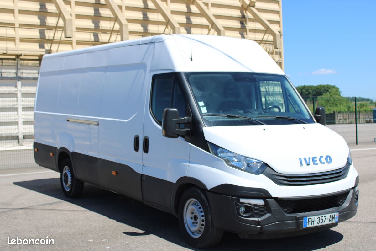 Iveco 35/180 hi matic l4h2 etat neuf 98600 km (image 2)