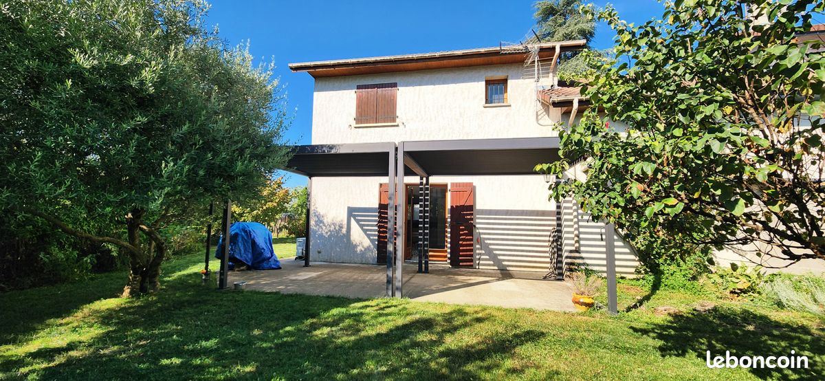 Maison 4 pièces 111 m² · à Froges · 111 m² · 358 000 €
