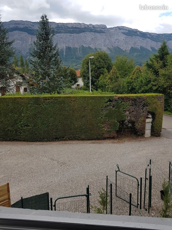 Appartement 3 pièces 80 m² · à Meylan · 80 m² · 895 €/mois