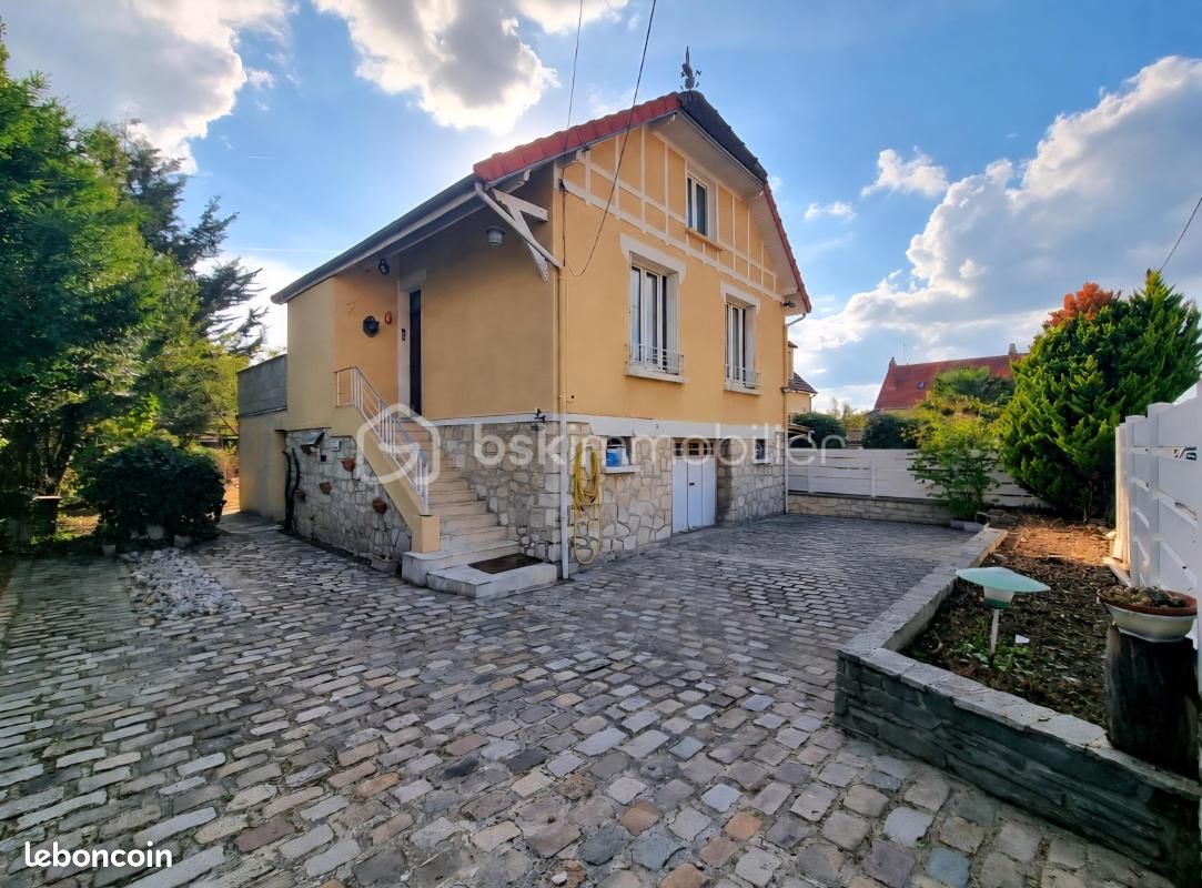 Maison 5 pièces 102 m² · à Champigny-sur-Marne · 102 m² · 379 000 €
