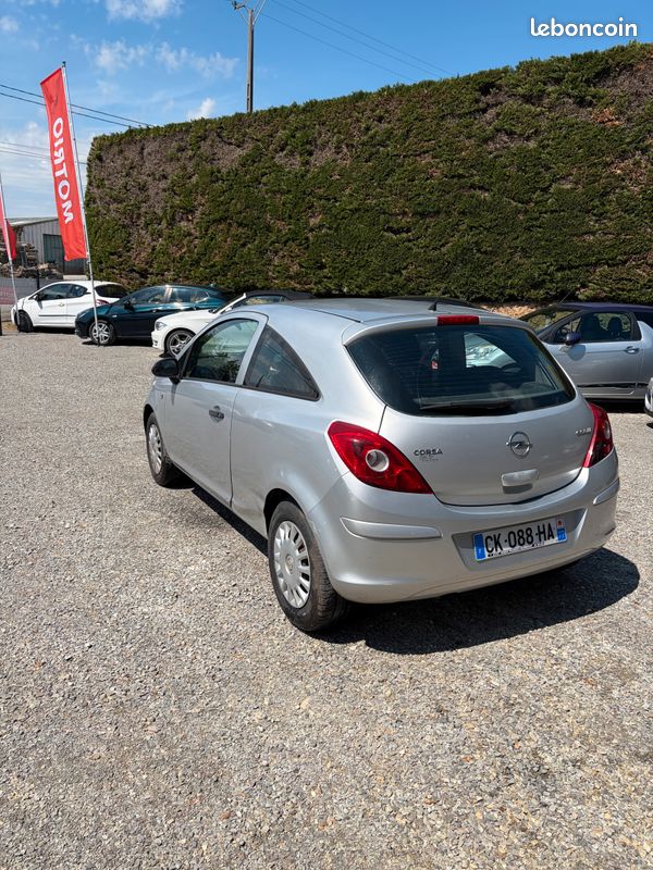 Opel Corsa D 1.3CDTi 75Ch Révisée&Garantie (image 4)