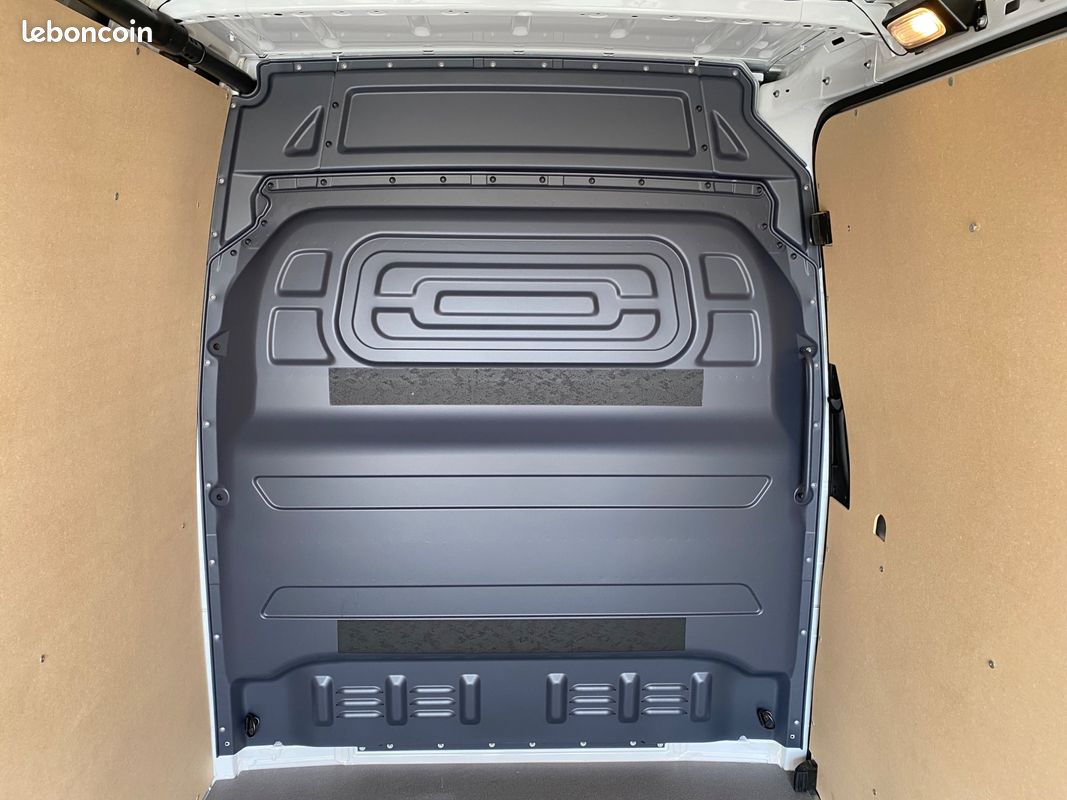 MERCEDES-BENZ E-SPRINTER VU FOURGON 312 ELECTRIC 41KWH 3T5 BVa (image 19)