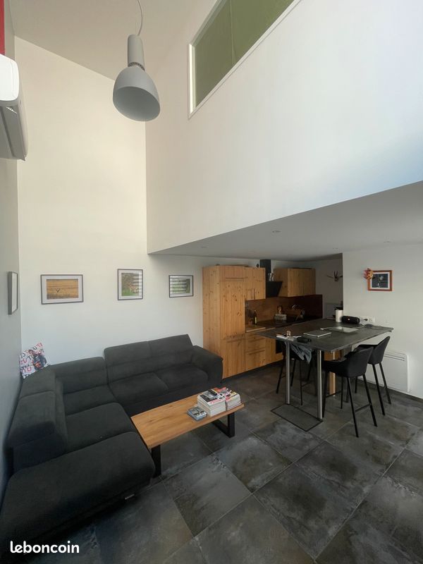 Appartement 3 pièces 85 m² · à Courbesseaux · 85 m² · 650 €