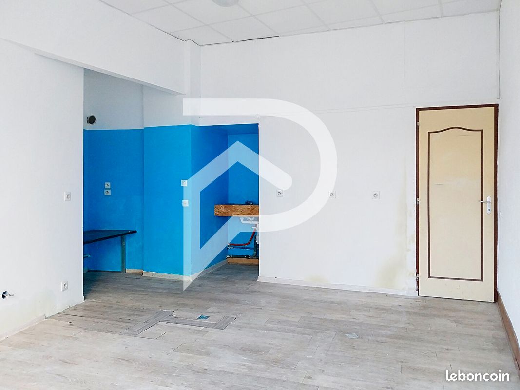 Local commercial 23 m² CASTRES (image 4)