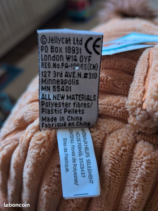 Jellycat Cordy Roy Giraffe Medium avec étiquette – modèle rare retiré 🦒 (image 8)