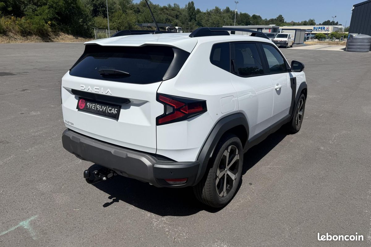 DACIA DUSTER 1.2 TCe - 130 III SUV Journey (image 3)