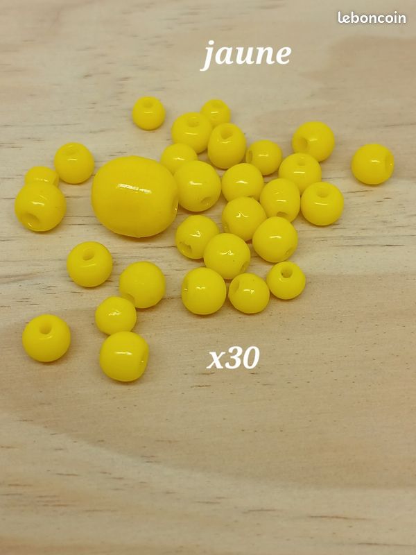 Lot De Perles Anciennes Pâte De Verre 23g Jaune Pâle - XIXe Siècle Italie/Bohème