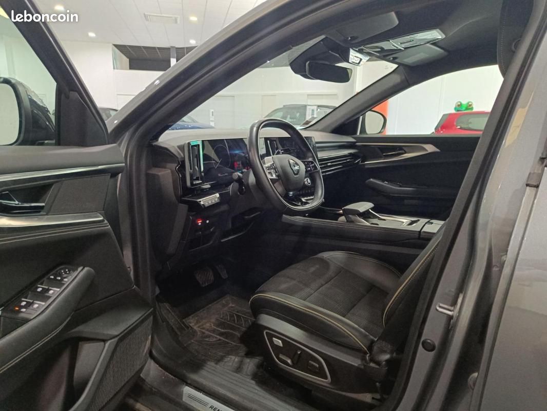 Renault Austral E-Tech hybrid 200 Iconic (image 8)