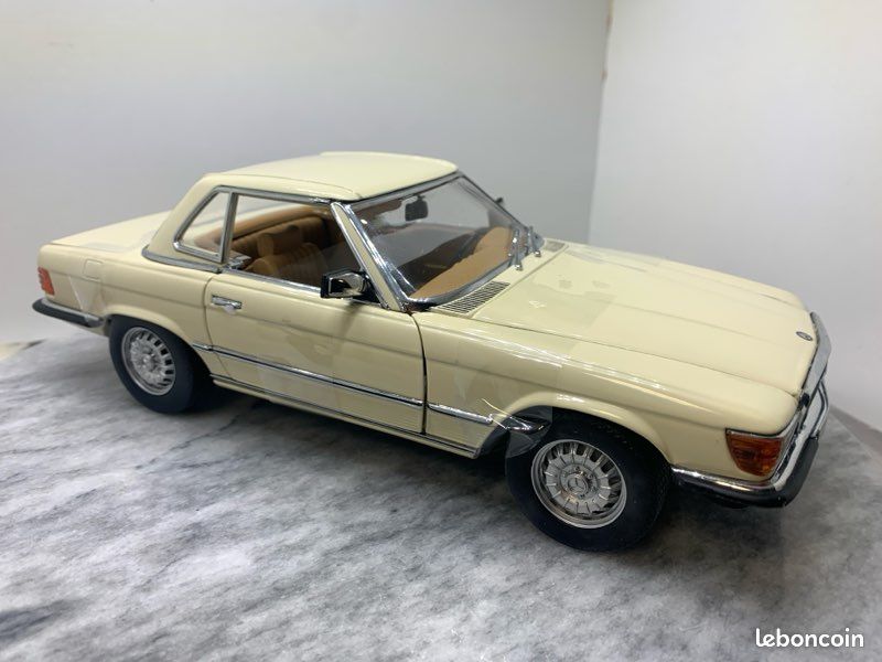 Mercedes 350SL (R107) crème 1977/1983 SUNSTAR 1/18 (image 8)