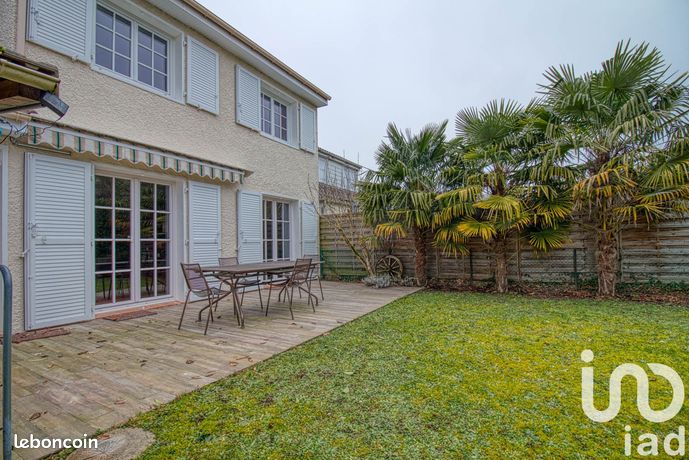 Maison 7 pièces 140 m²