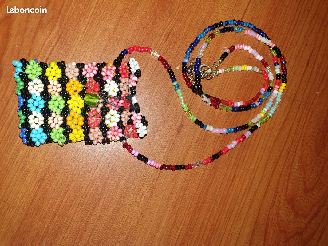 Collier sac perles rocailles (image 1)