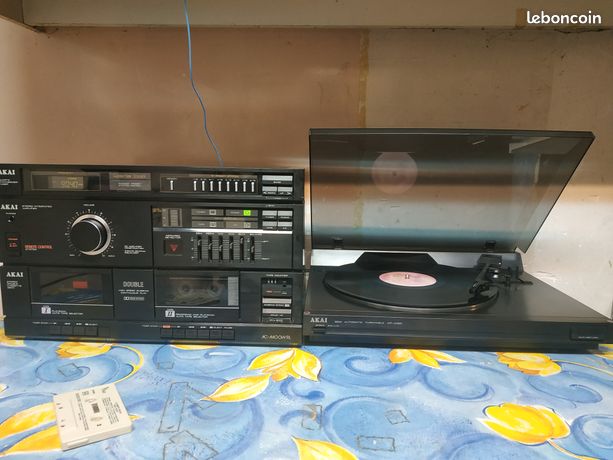 Ensemble Chaine Hifi Akaï Platine K7 Akai CS-F9 + Tuner AT-K22L AM/FM Vintage