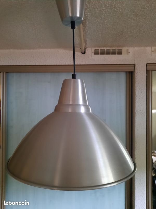 Lustre (image 1)