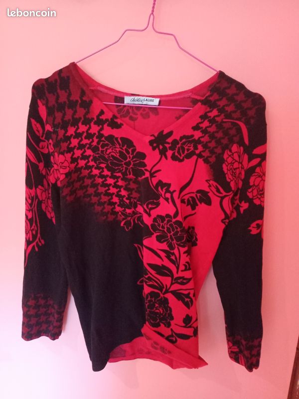 Pull noir et rouge Christine Laure taille Vêtements