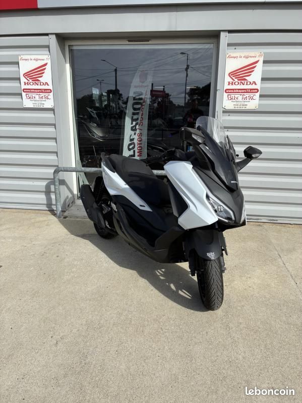 Honda NSS FORZA 125 (image 3)