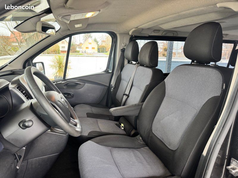 Opel Vivaro Combi 9 places 1.6 140 (image 3)
