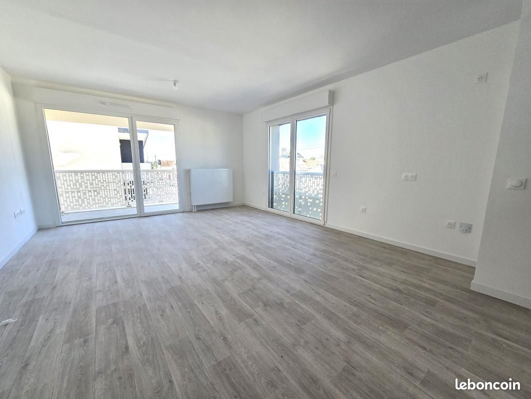 Appartement 3 pièces 65 m² · à Fleury-sur-Orne · 65 m² · 864 €