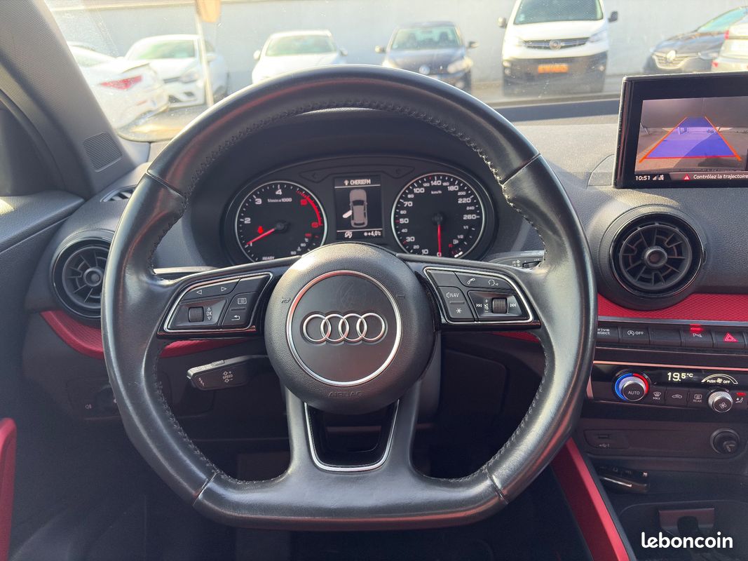 AUDI Q2 1.6 30 TDI 116 CH BVM6 SPORT KIT DISTRI NEUF / CAMERA / CLIM AUTo (image 4)
