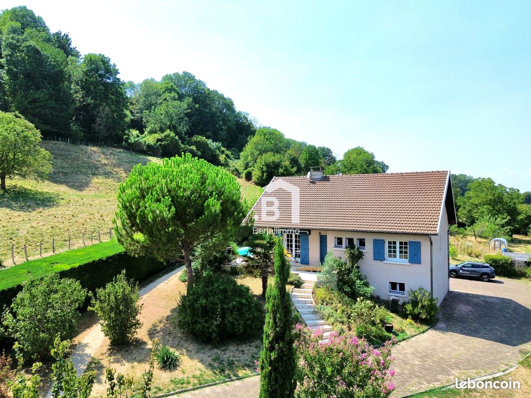 Maison 6 pièces 145 m² · à Saint-Victor-de-Cessieu · 145 m² · 349 000 €