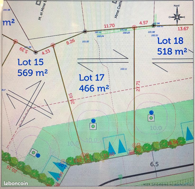 Terrain viabilise 465m² · à Plomodiern · 34 875 €