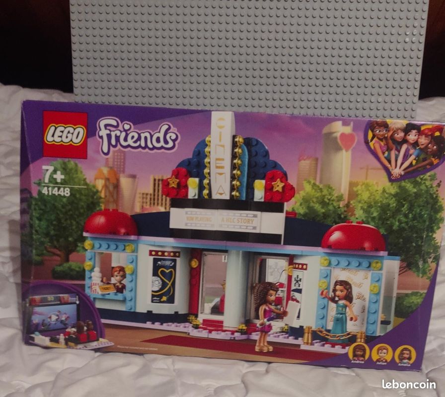 Lego Friends 41448 - Le cinéma de Heartlake City - Complet (image 1)