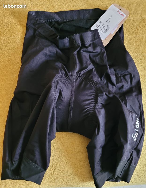 Short Cyclisme équipe CSC 2004-2005 - Taille 4, Bretelles, Occasion Très Bon état