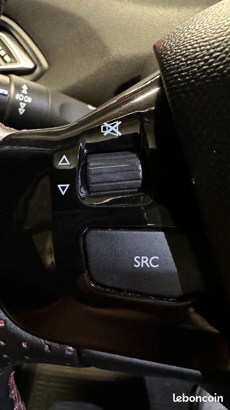 PEUGEOT 308 SW BlueHDi 130ch GT Line - CAMERA DE RECUL - APPLE CAR PLAY (image 21)