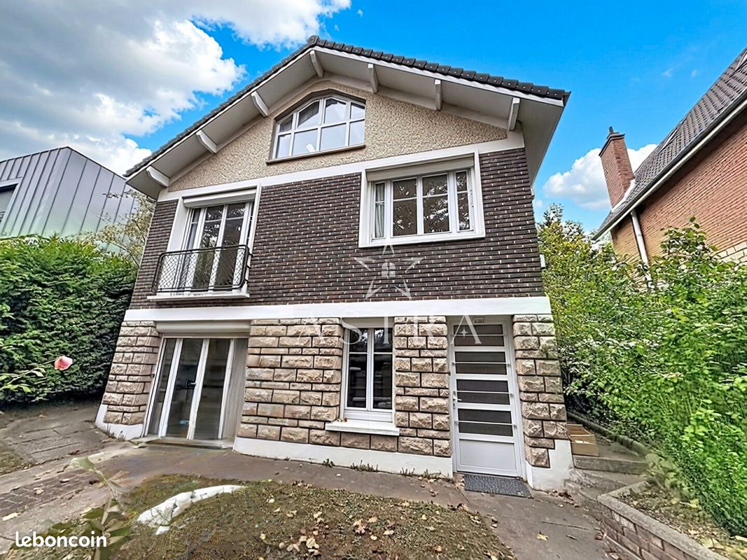 Maison 6 pièces 129 m² · à Sceaux · 129 m² · 895 000 €